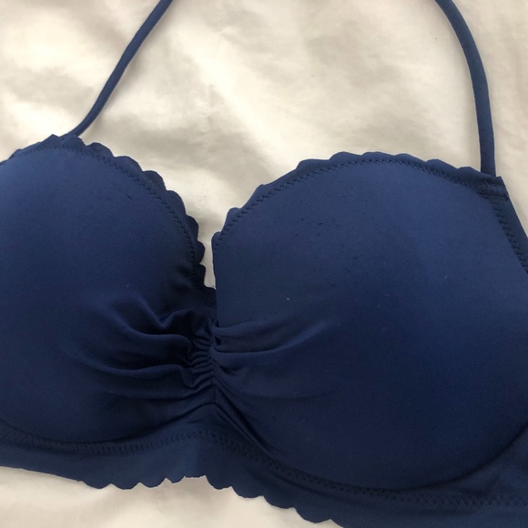 Victoria's Secret- Getaway Halter Navy Blue - Picture 2 of 5